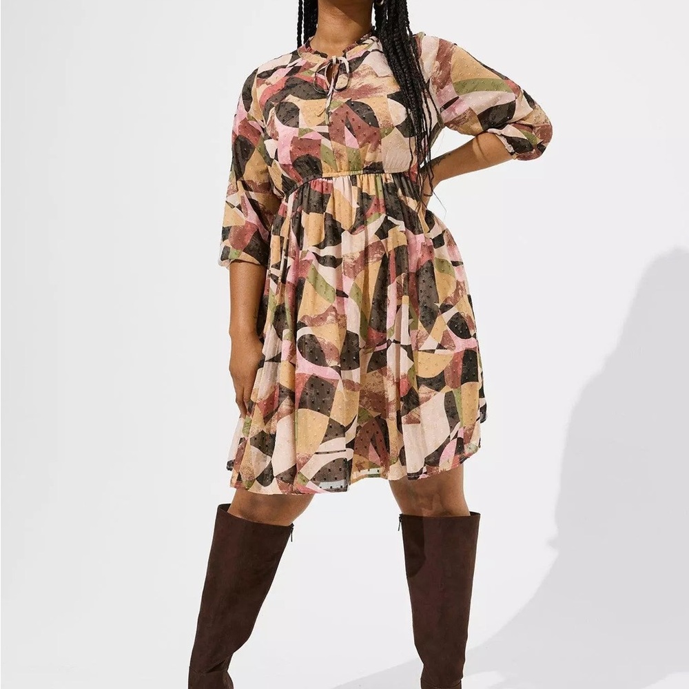 Torrid Mini Clip Dot Front‎ Keyhole Dress Geometric Print Brown/Pink/Cream Sz 1X